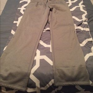 Grey under armour sweat pants size small