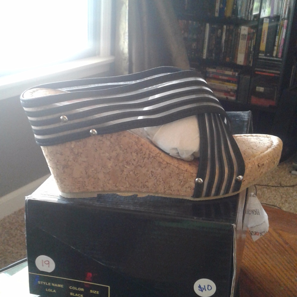 cork wedges