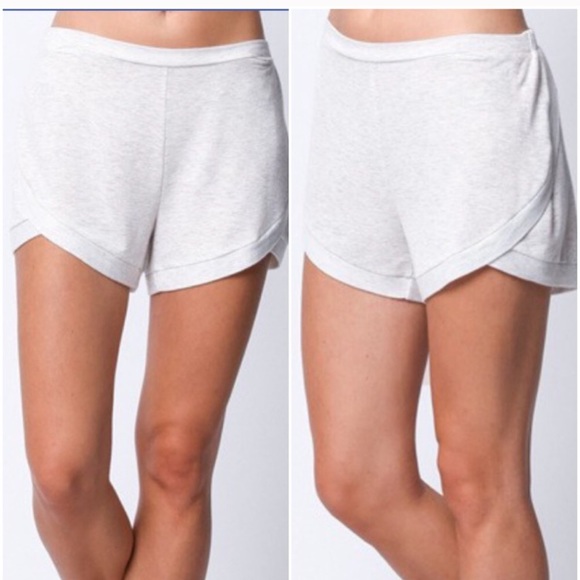 💥BLOWOUT SALE💥Softest Light Grey Tulip Shorts - Picture 5 of 5