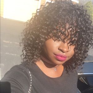 Meet your Posher, Alice