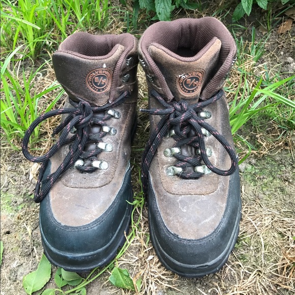 Wolverine Hiking Boots ⛰ - Picture 1 of 4