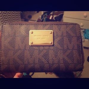 Michael Kors wallet