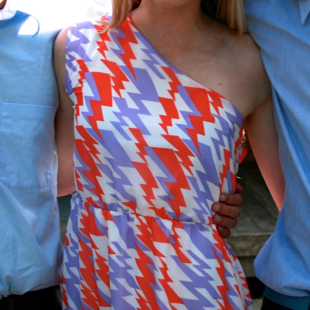 One Shoulder Lightning Bolt Print Dress