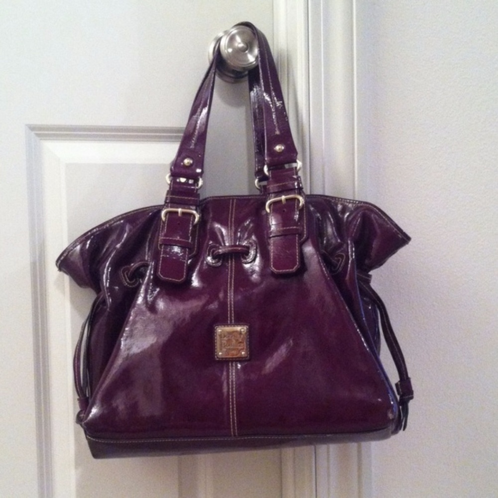 Dooney & Bourke Medium Chiara Bag