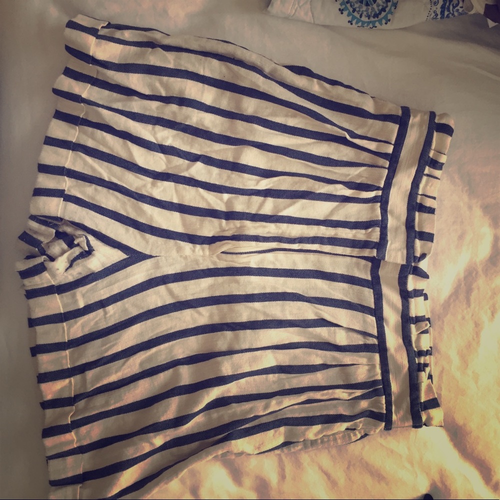 High wasted shorts