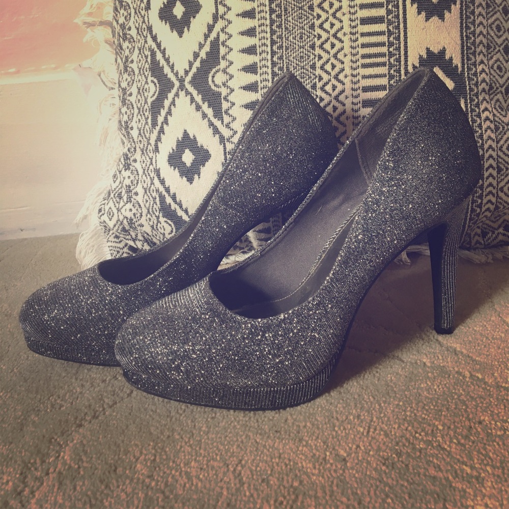 Fioni Night Heels