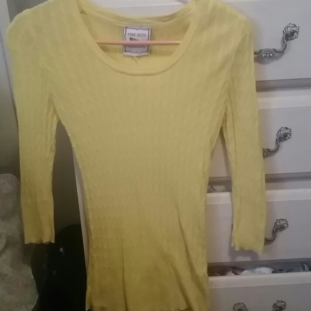 Yellow sweater