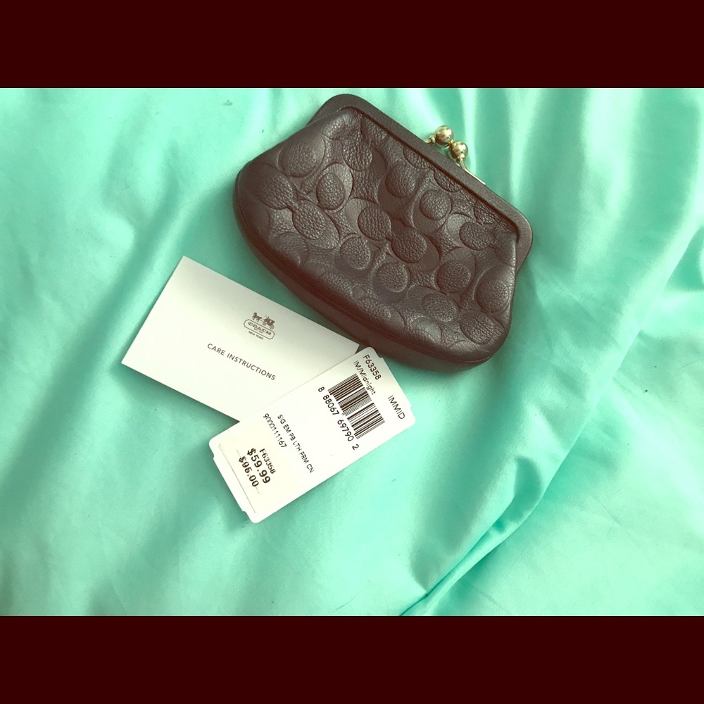 coach change purse!!😎