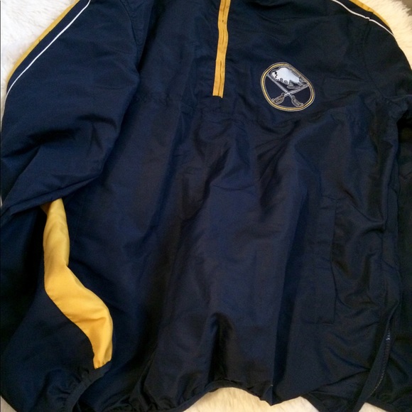 Buffalo Sabres New Windjacket Pullover - Picture 2 of 5
