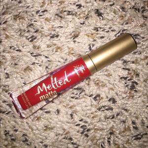 Too Faced, melted matte lipsticks!