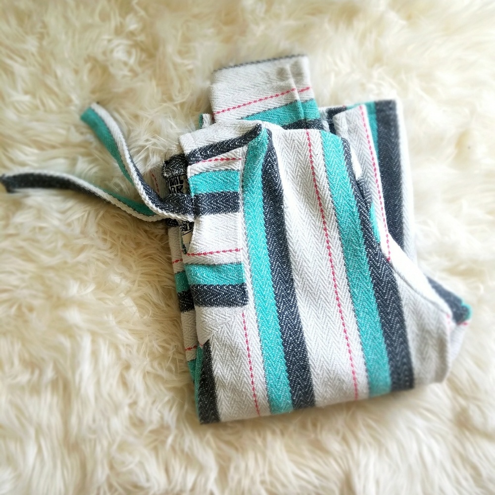 Tillys baja hoodie / drug rug