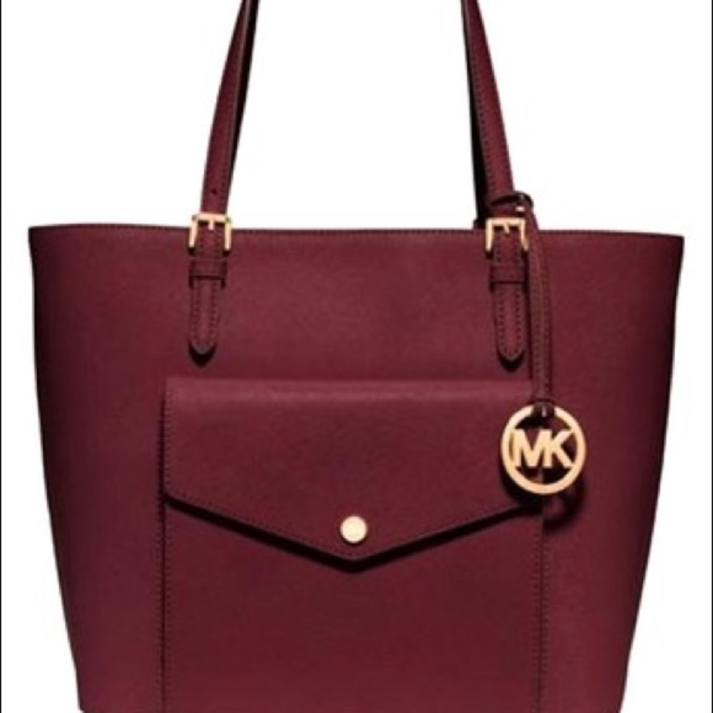 Jet Set Large Pocket Multi-functional Merlot Tote