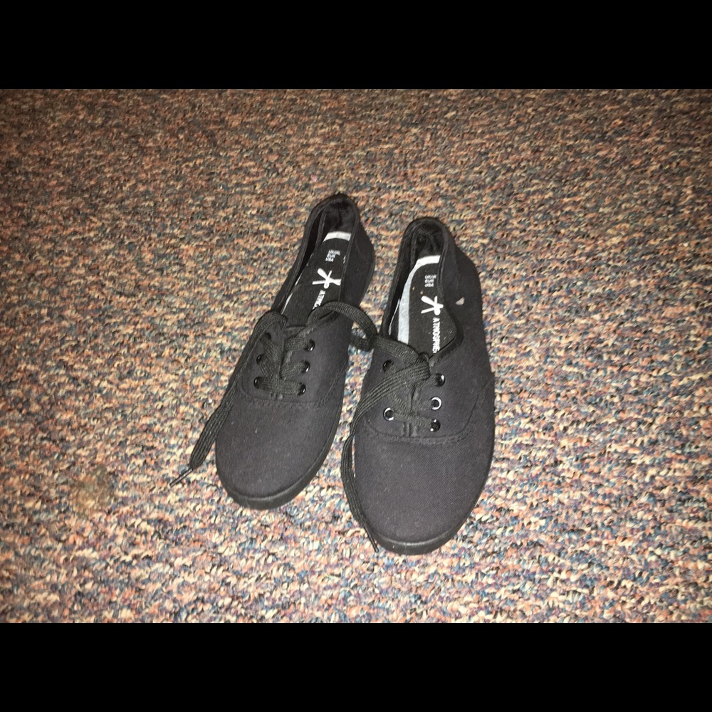 Black Sneakers