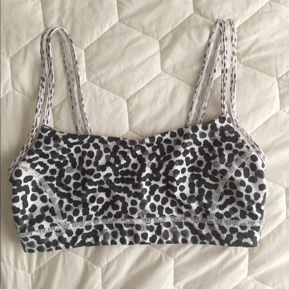 EUC Lululemon Size 6 Straight Up Bra