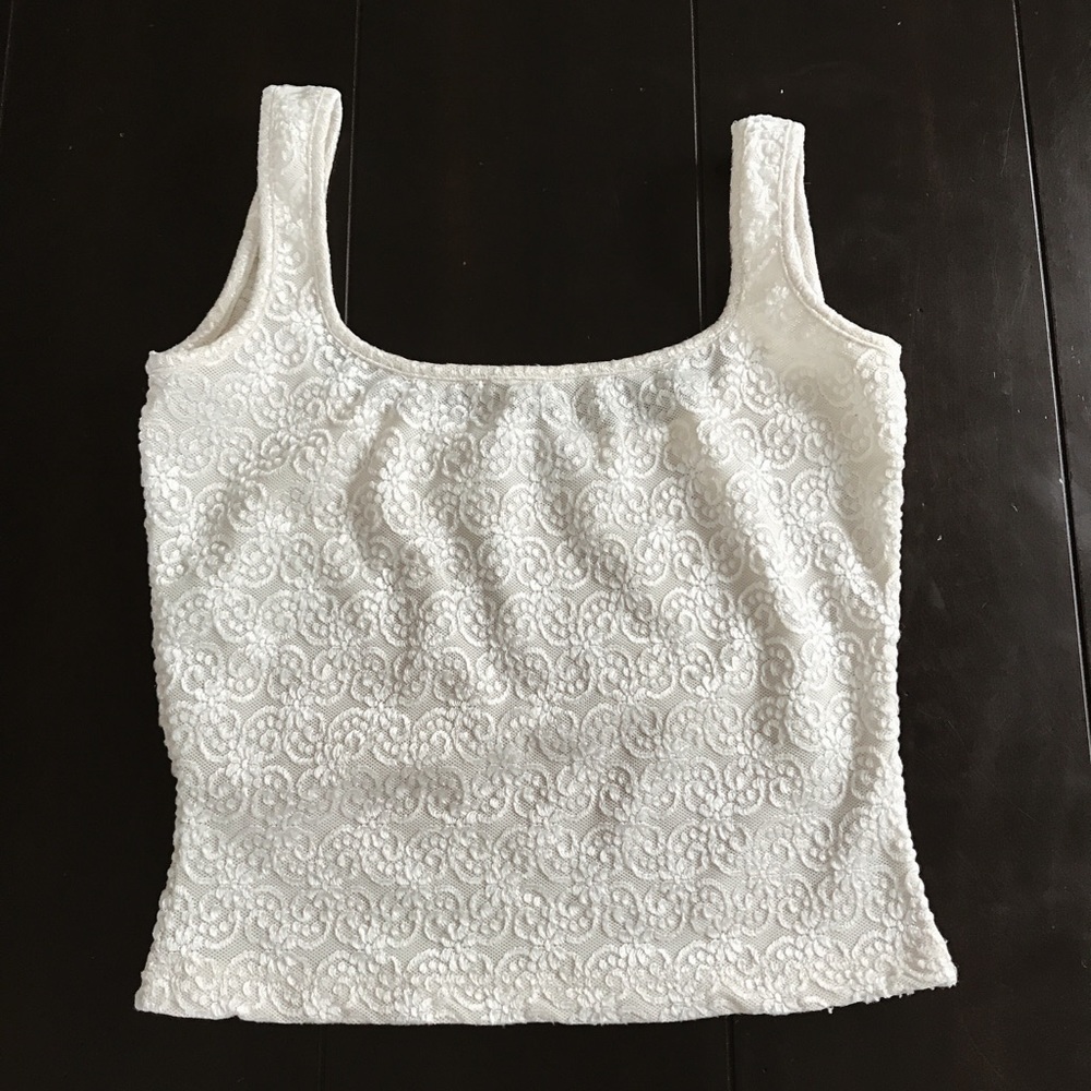 Vintage Detailed Crop Top
