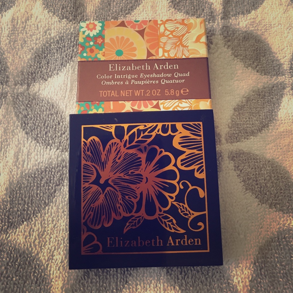 Elizabeth Arden color intrigue eyeshadow quad