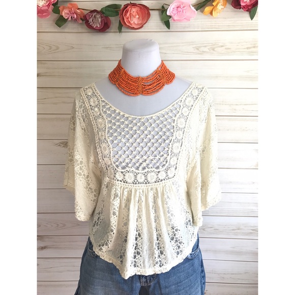 Pretty Good Tops - FINAL PRICE!  Cream Boho Style Lace Crop Top