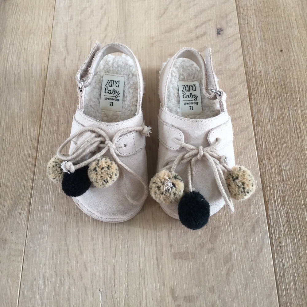Zara Pom Pom Faux Fur Clogs