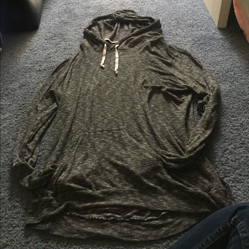 Brandy Melville Pull Over Sweatshirt