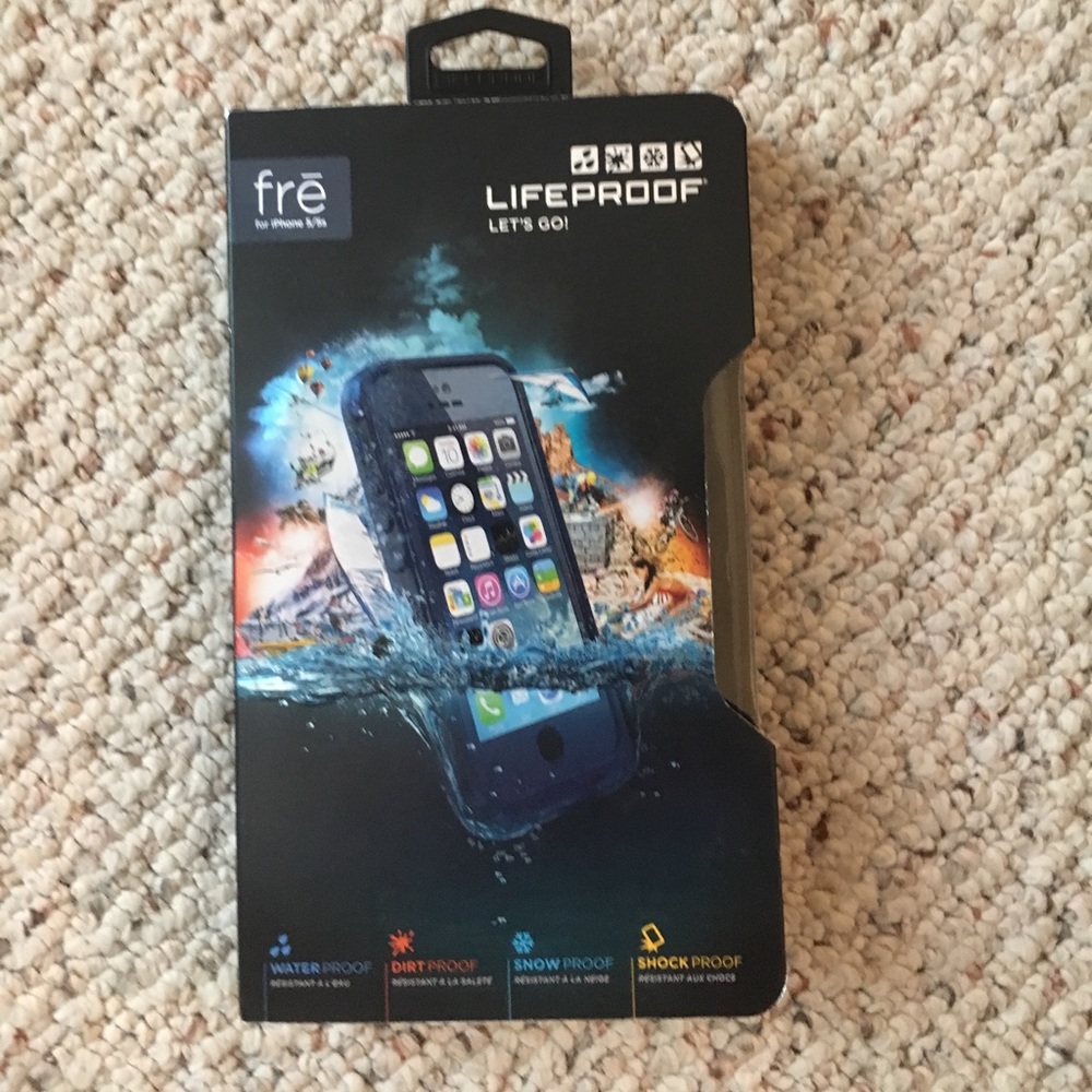 iphone 5/5s life proof frē case
