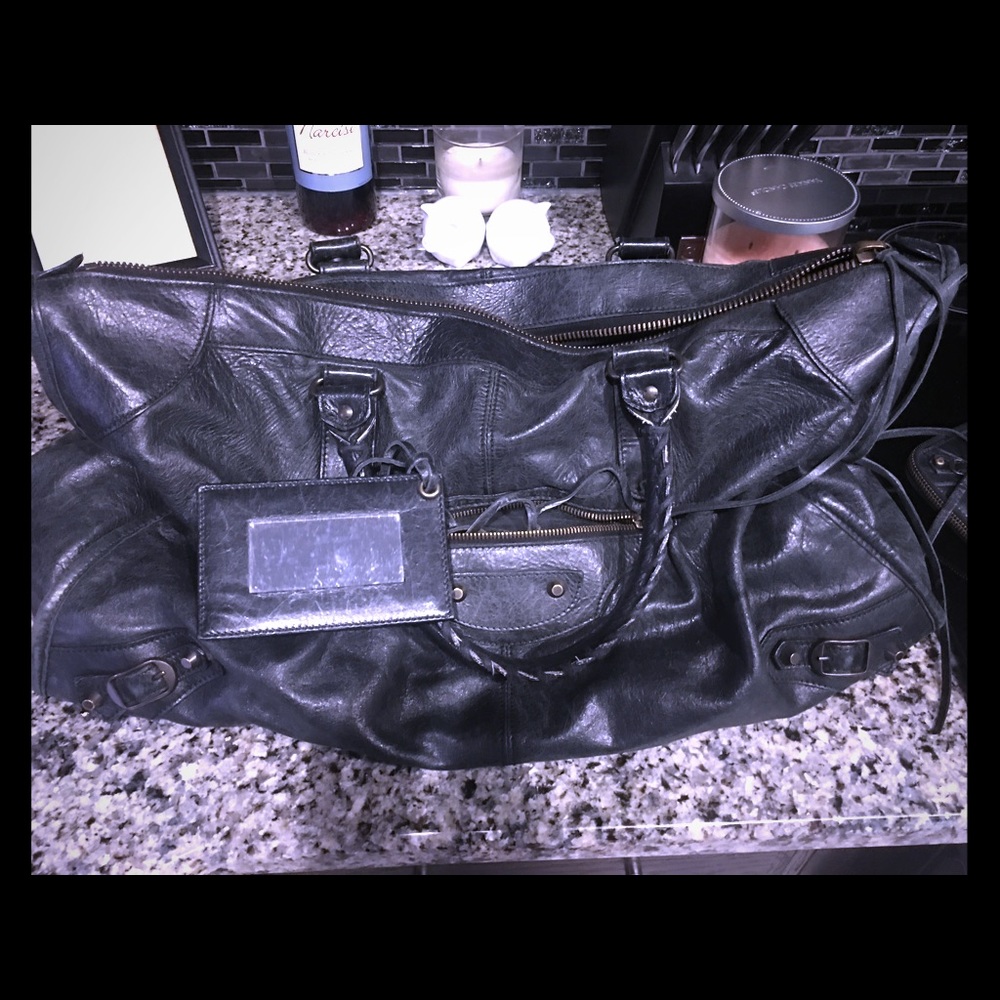 100% authentic black balenciaga xl weekender