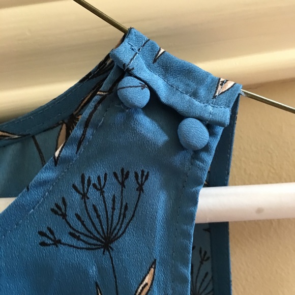 Blue LOFT Romper with Flower Pattern - Picture 3 of 4