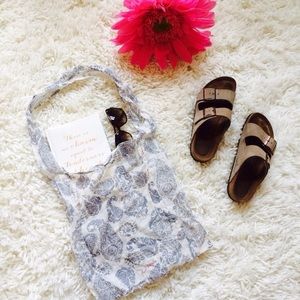 FREE PEOPLE GRAY AND CREAM TOTE