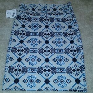 NWT Lularoe Cassie skirt large