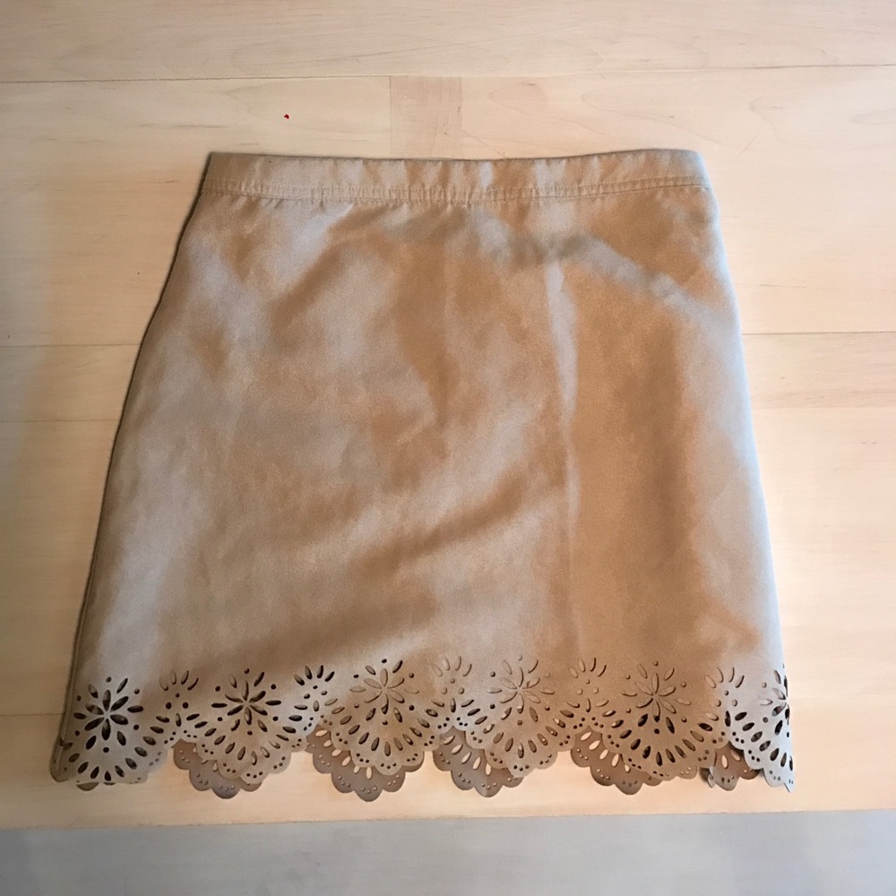 Never worn suede beige skirt