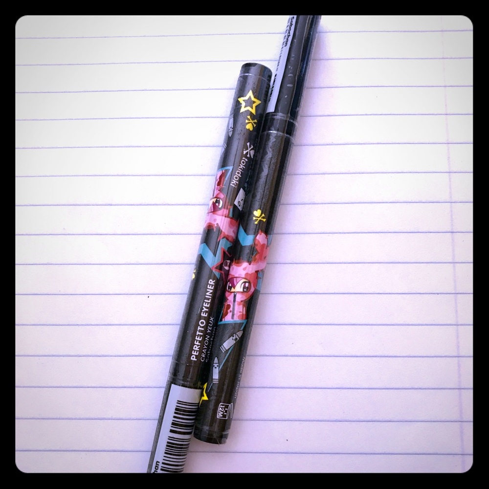 2 Tokidoki Perfetto Eyeliner in Sabochan (Black)
