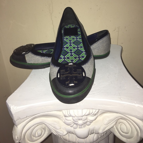 Tory Burch Shoes - Tory burch flats❤️