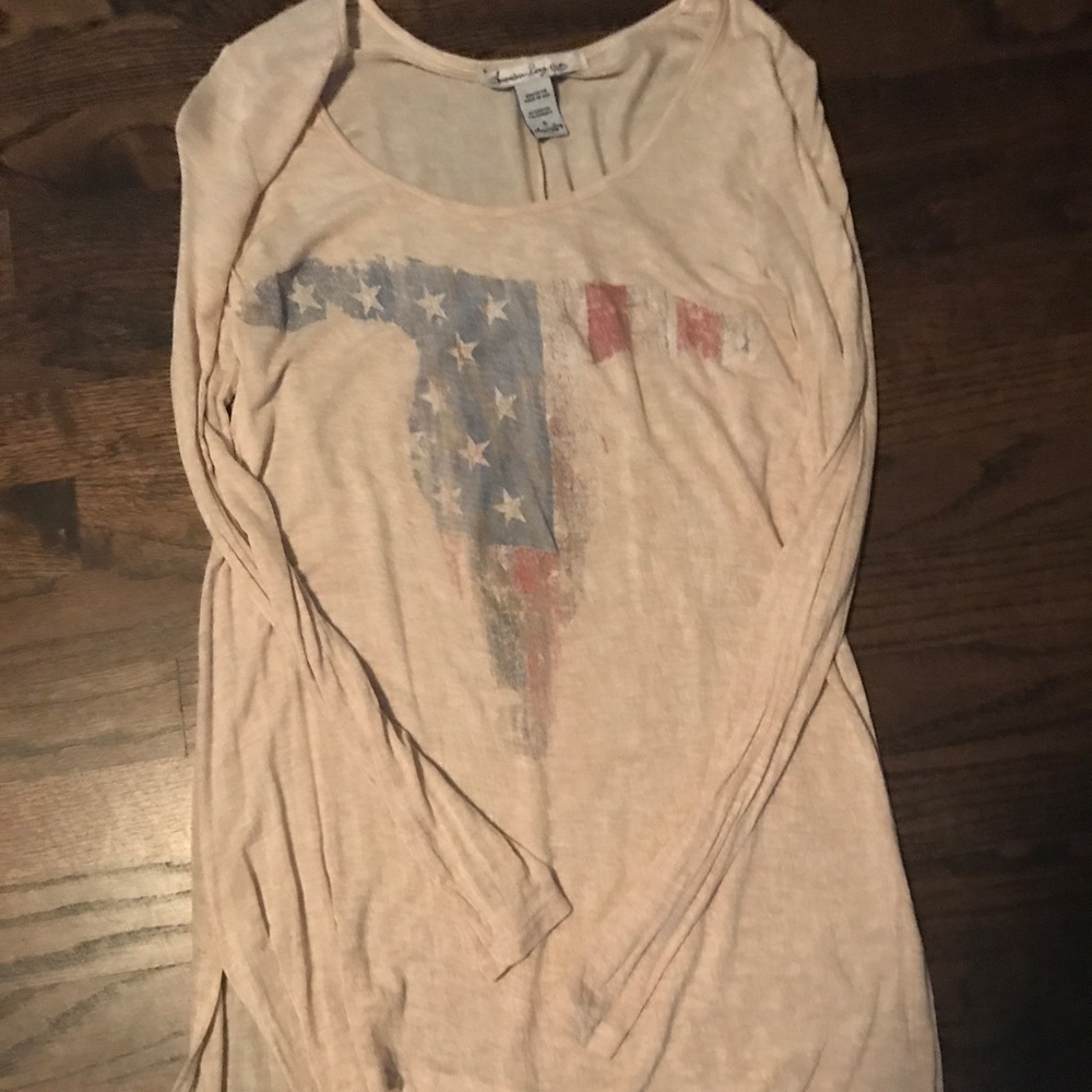 Long sleeve tshirt