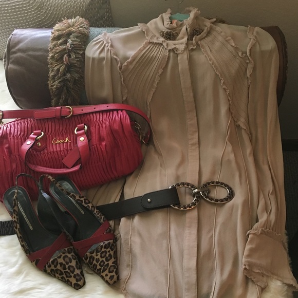 GORGEOUS Roberto Cavalli Blouse - Picture 3 of 8