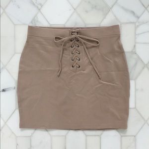 Lace up skirt