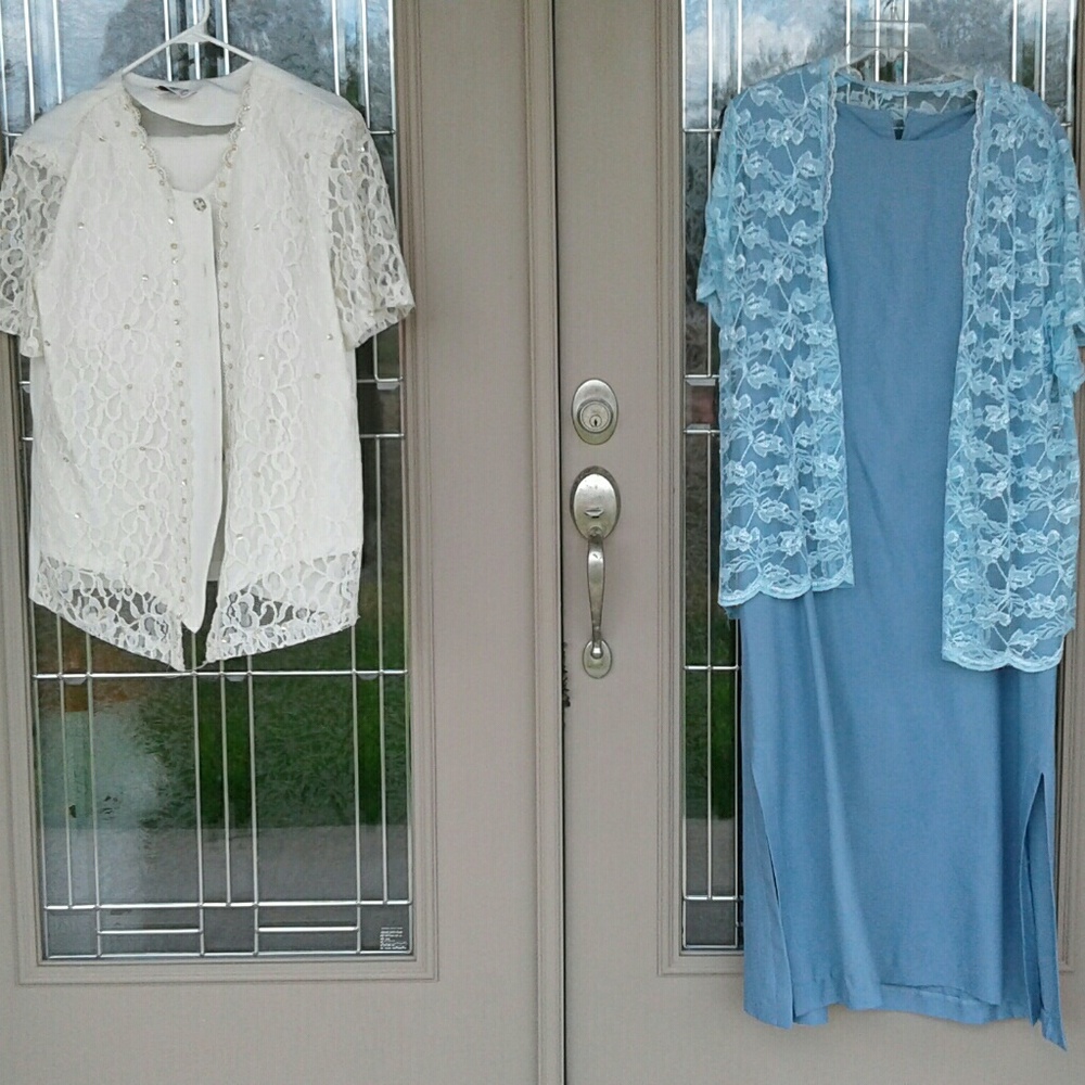 Lot of 2 dresses.