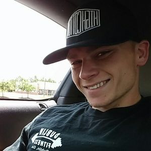 Meet your Posher, Dylan