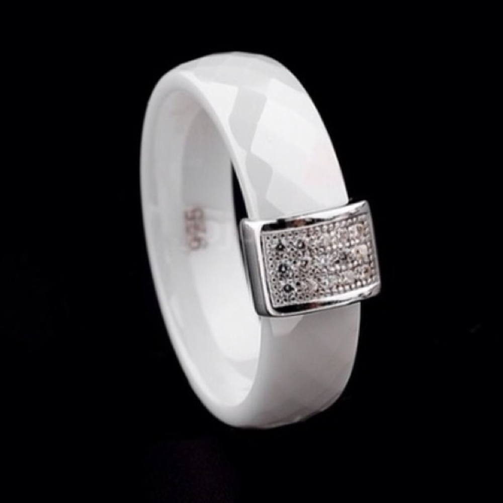 🆕 Ceramic diamond ring