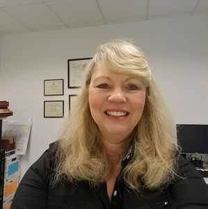 Meet your Posher, Julie