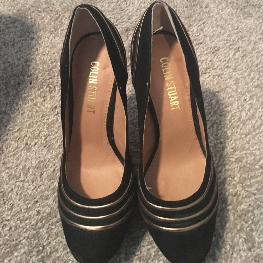 Black stiletto heels