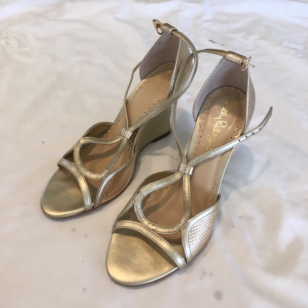 Lilly Pulitzer 7m gold heels