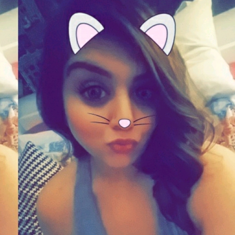 Meet your Posher, Eisham