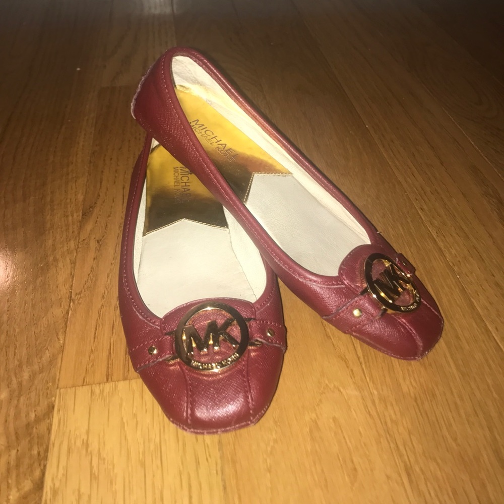 Michael Kors red fulton flats 6.5
