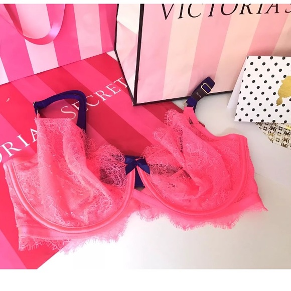 On Hold for Final $ VS Very Sexy Unlined Demi - Picture 4 of 8