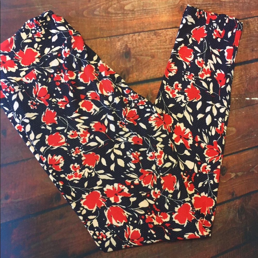 🎉6/$100🎉 LuLaRoe Leggings OS
