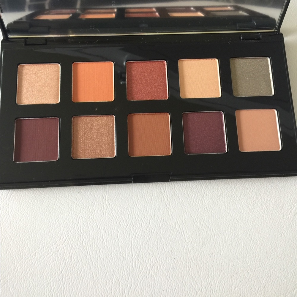 NYX birthday EyeShadow Palette