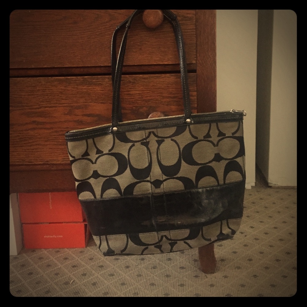 Coach Signature Black Tote