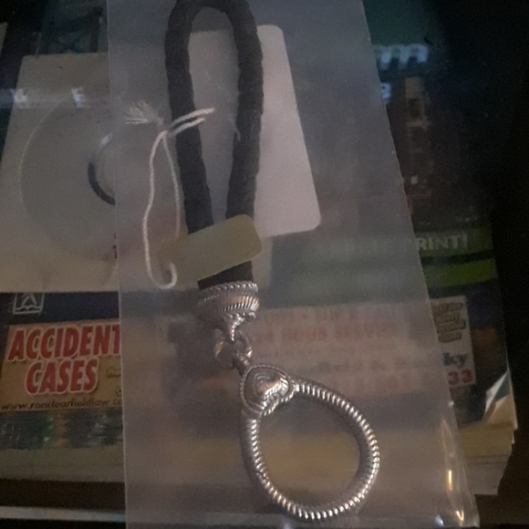 Judith Ripka  Diamonique Key Chain - Picture 2 of 2