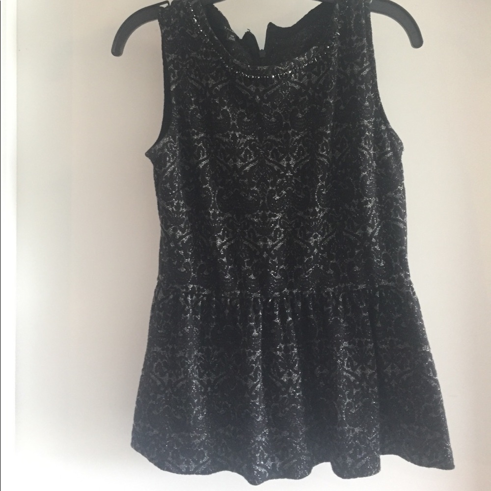 Metallic and black top