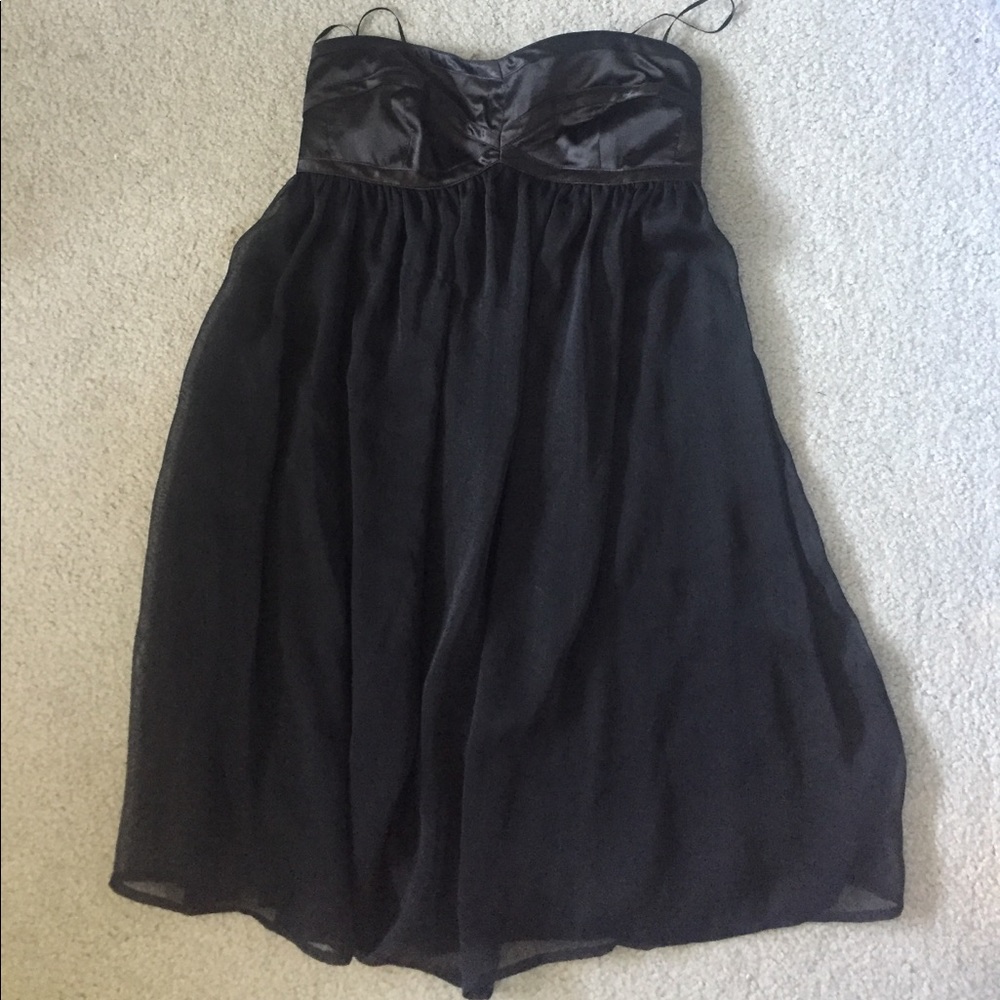 sexy flowy black strapless dress