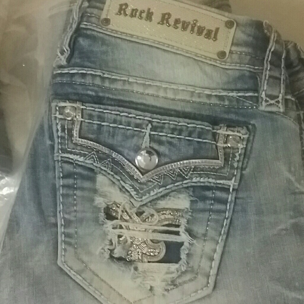 Rock Revival Fay,26x32,